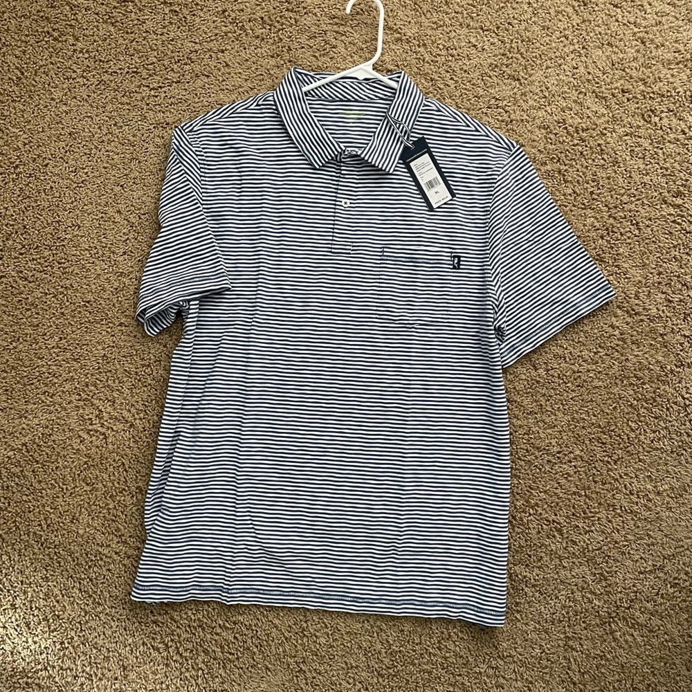 NWT Vineyard Vines XL Men’s short sleeve polo